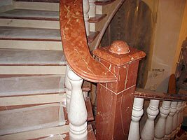 Мраморная лестница